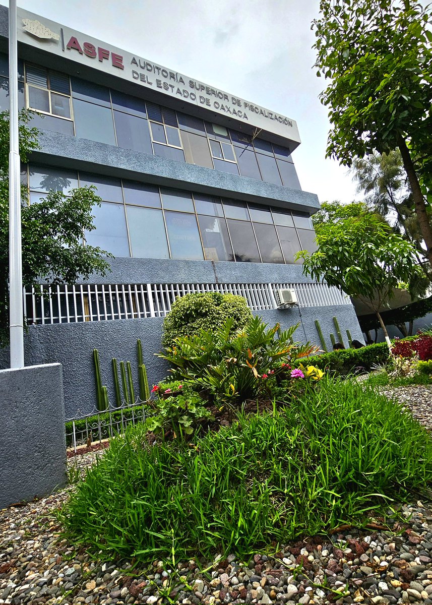 ASFE_OAXACA's tweet photo. En el desempeño de sus funciones la ASFE, cuenta con autonomía técnica, de gestión, presupuestal y financiera para decidir sobre su organización interna, funcionamiento y resoluciones. La función de fiscalización es bajo los Principios de #LDIC, según el #Art65Bis de la #CPELSO. https://t.co/LFlX5MjpIr