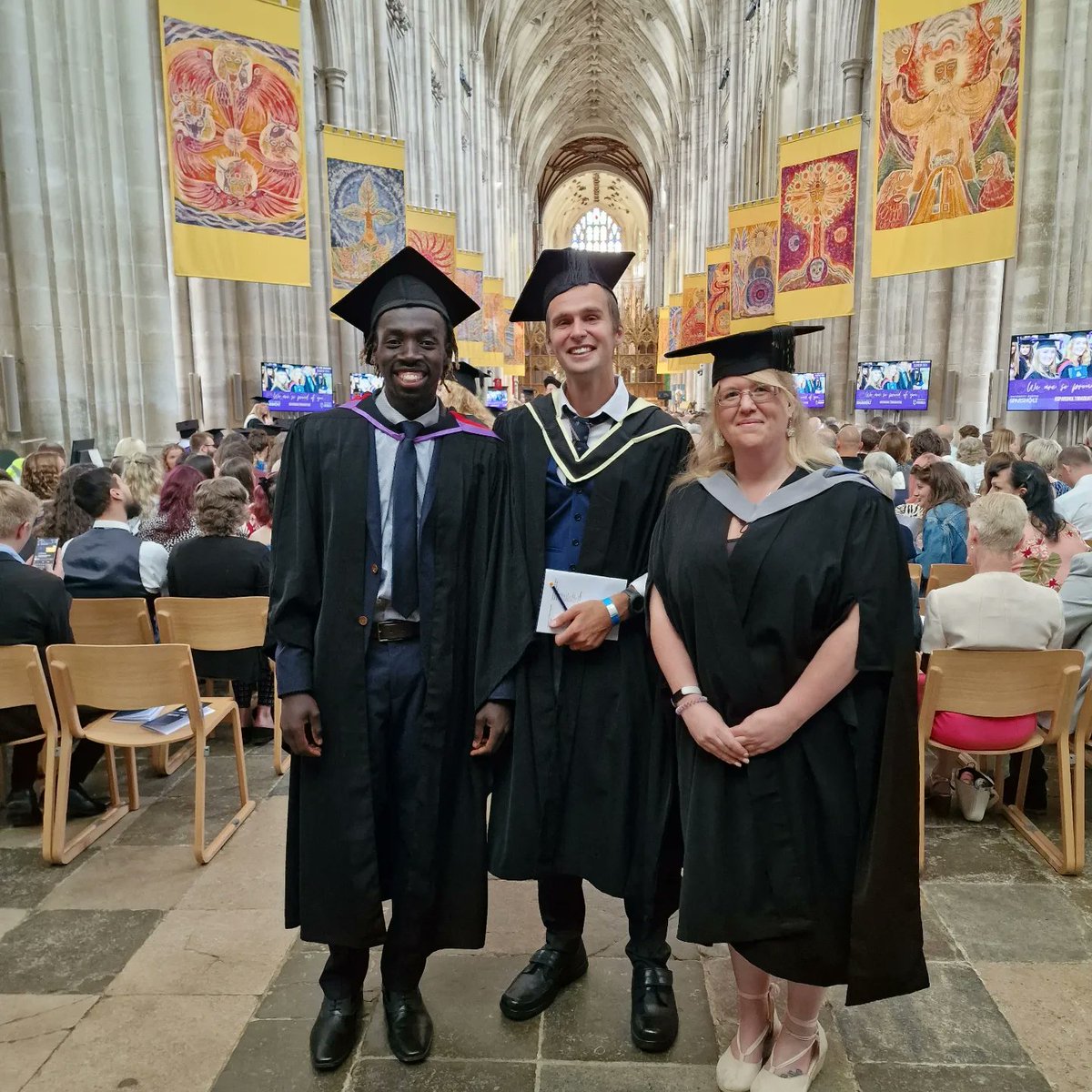kenyanpigfarmer's tweet photo. A DECADE - 10 years ago, I graduated at Winchester Cathedral. Today, I attended @UC_Sparsholt graduation celebrations as a Governor. Congratulations to all the students that graduated today.
I even bumped into my classmate James & my old lecturer Kerry. Life. #notfarming https://t.co/8xN2N3XHh9