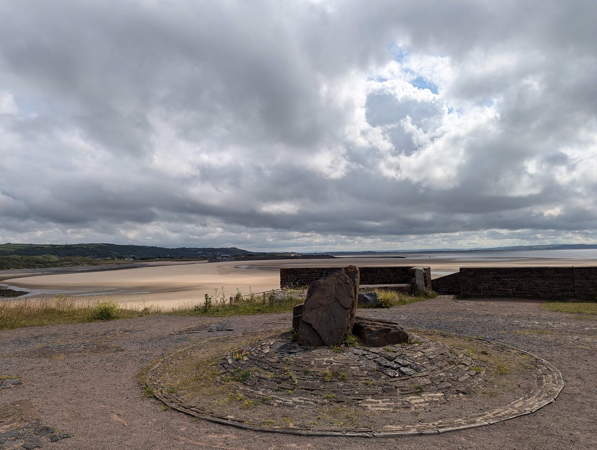A lovely walk at our befriending group Burry Port, with a stroll to old harbour 🐠🌊 Join shake, rattle and stroll 10am Weds, Seaview Terrace Car Park, Burry Port, varying routes - Burry Port Harbour, Pembrey Old Harbour, Millennium Coast Path.
forms.office.com/e/wh2YhrJESY 🌊🐠🐟🐬