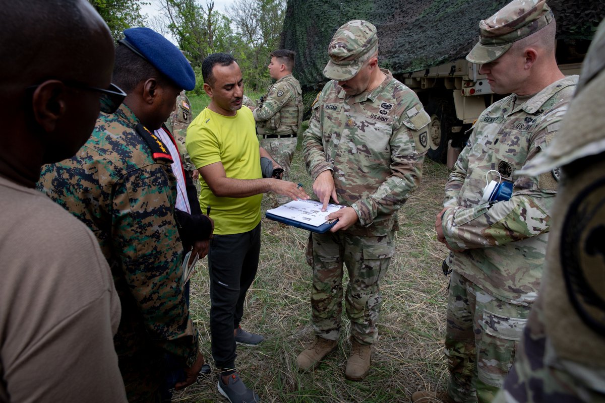 Director Army National Guard (@arngdirector) on Twitter photo Djibouti Armed Forces engineers recently attended the Kentucky Army National Guard's annual training event at Camp Dodge to share ideas on Battalion-level engineer operations. The <a href="/kentuckyguard/">Kentucky Guard</a> & the DAF have been State Partners since 2015.
Learn more🔗ngpa.us/30273 Djibouti Armed Forces engineers recently attended the Kentucky Army National Guard's annual training event at Camp Dodge to share ideas on Battalion-level engineer operations. The <a href="/kentuckyguard/">Kentucky Guard</a> & the DAF have been State Partners since 2015.
Learn more🔗ngpa.us/30273