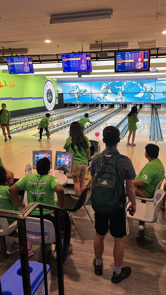 NYCID's tweet photo. So far the first 2 weeks of NYCID COMPASS Summer Rising at PS 48 have been fun filled. We have created our vision boards on how we want our summer camp to look, learned some new basketball moves, explored our lego curriculum and went bowling. Students are excited each day! #NYCID https://t.co/aLifgPhOex