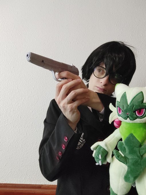 For his neutral special, he wields a gun   I'm here to steal your heart ❤️ https://t.co/YZqyFdhGB3