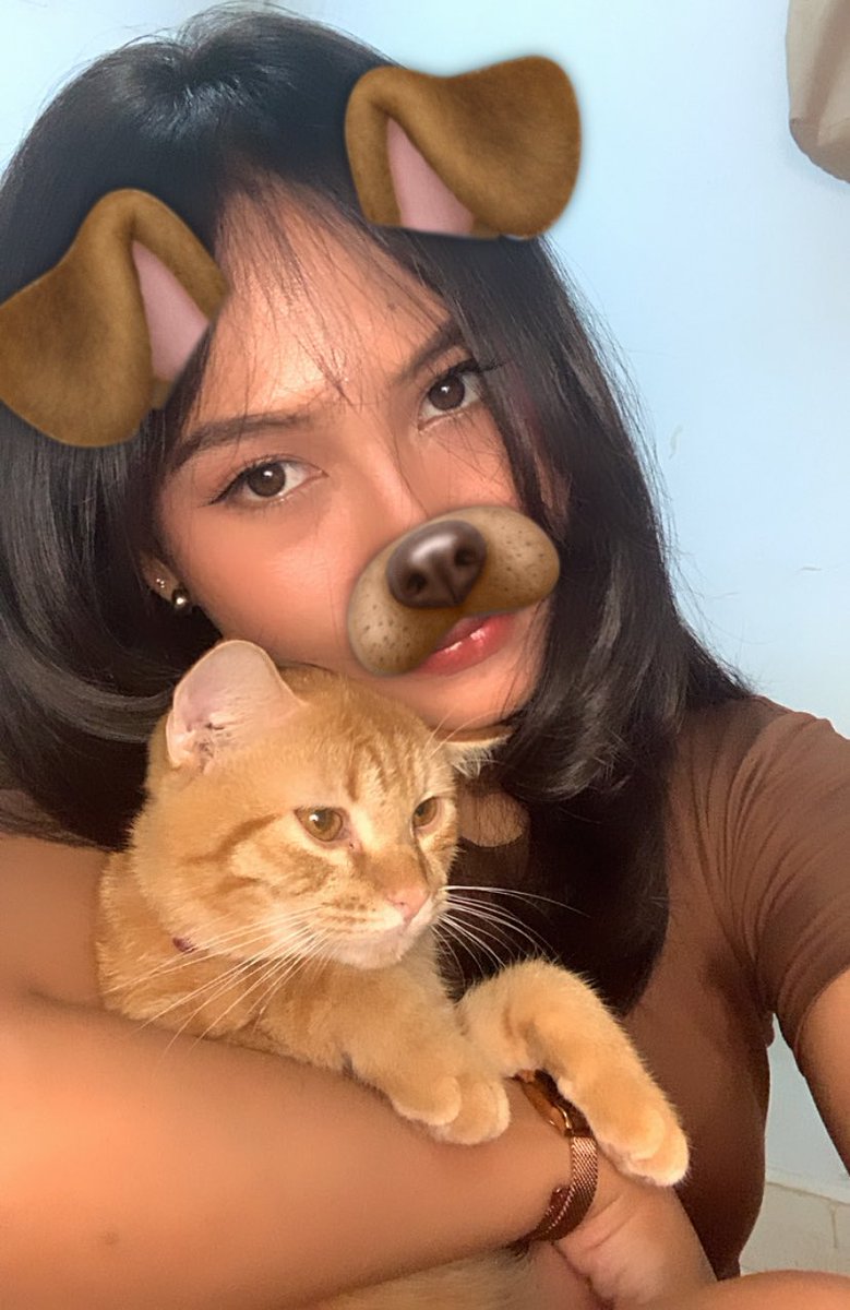 soelul's tweet photo. another pap bersama anak bungsu aku🤍 https://t.co/hiZKdSLtxL