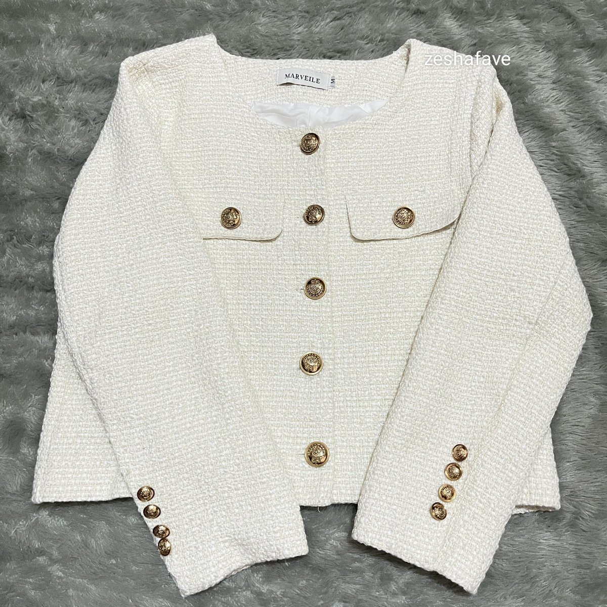 pweetynxi's tweet photo. @ohmy_beautybank Tweed Blazer cantik, elegan, &amp; minimalis🤍✨

Full furing jadi adem, ga gatel &amp; ga gampang gerah👌
https://t.co/dKoVH4oGqE https://t.co/bg25hWagh4