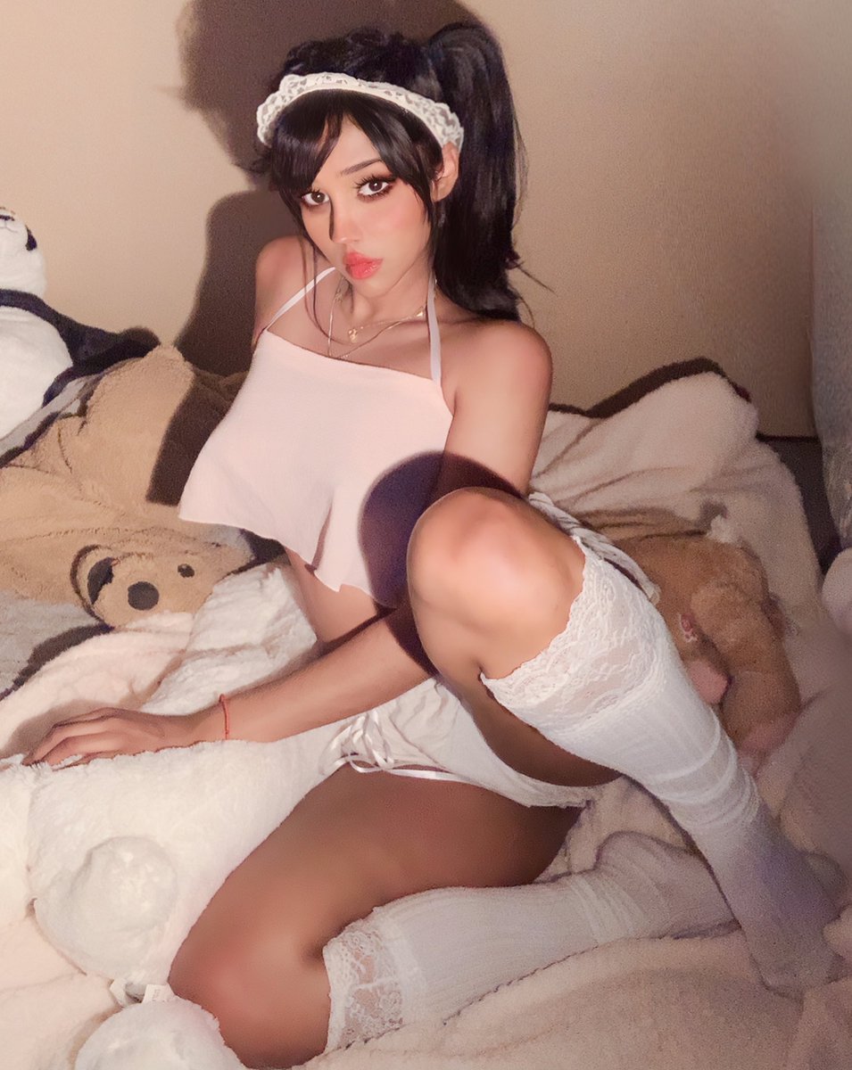 beesoup7's tweet photo. sleepover? https://t.co/XEnmH4u7qC