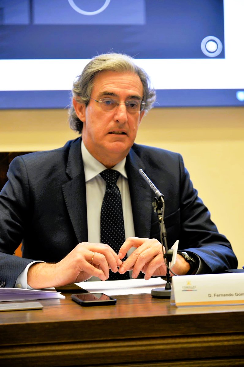 ¿Qué es en realidad un guardador de hecho? Fernando Gomá Lanzón, Notario de Madrid.
notariosyregistradores.com/web/secciones/… 
<a href="/FGomaL/">.</a> <a href="/escar_gm/">Escarlata Gutiérrez ⚖️</a> <a href="/aifosan/">Sofía Puente S.</a> <a href="/BallugeraCarlos/">Carlos Ballugera</a> <a href="/rojo_emma/">Emma Rojo</a> <a href="/casas_rojo/">J. Carlos Casas Rojo</a> <a href="/capmaral/">Albert Capell</a> <a href="/gerargbd/">Gerardo</a> <a href="/marianuneznunez/">María Núñez Núñez</a>