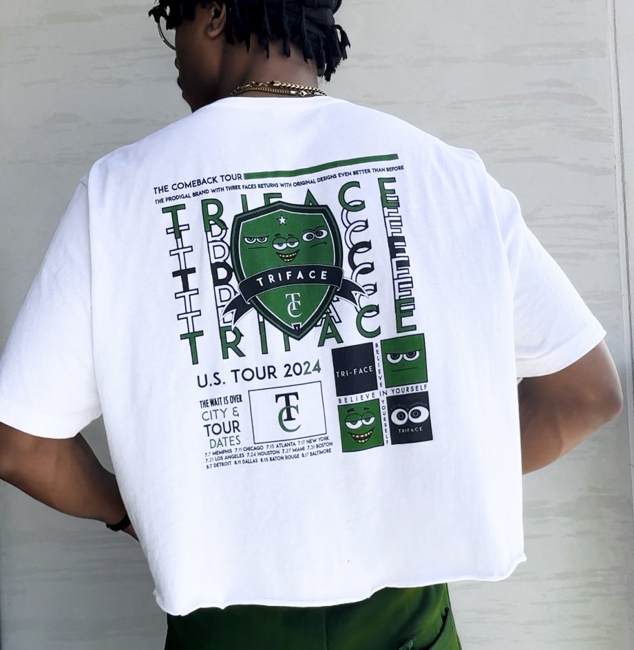 1DeboTaylor's tweet photo. The Comeback Tour Tees From
T R I F A C E https://t.co/I6y4q3hkxF