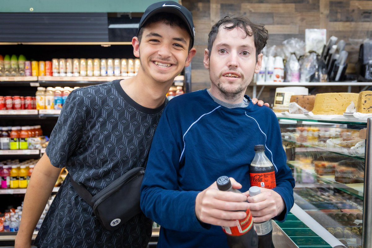 CampHASC's tweet image. Homeroom on an exciting trip to Lemonade🍋 and Liberty Pizza🍕

#CampHASC #Inclusion #SummerCamp