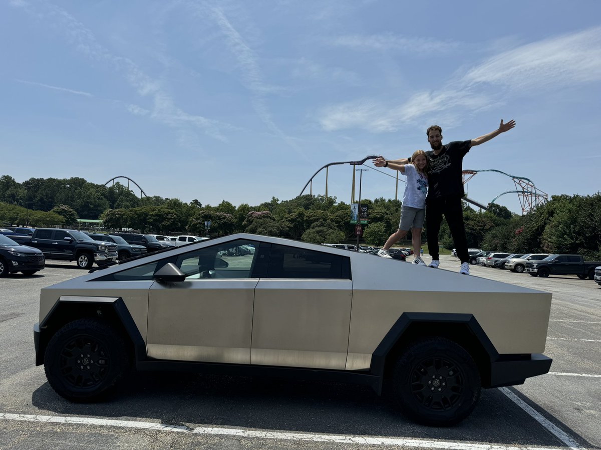 Busch Gardens with the fam!