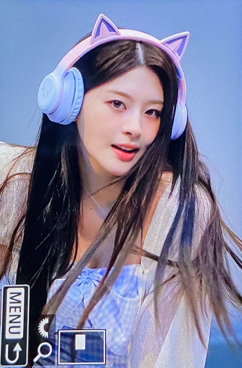 240717 pre.
윤세은 예쁘다
#스테이씨 #세은 #STAYC #SEEUN 
<a href="/STAYC_official/">STAYC(스테이씨)</a>