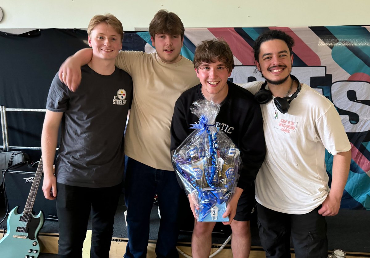mosboroughpri's tweet photo. We still can’t quite believe we managed to keep this all a secret! 

(We also can’t quite believe how hard it is to hide an entire drum kit or to smuggle into school a band!!) 

@Marples__ @thomasmartin_02 

                 🎸🌟🎵🌟🎸 https://t.co/XYcvVgjiut