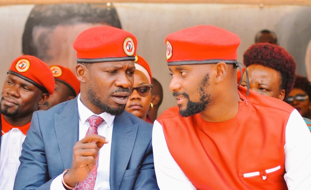 WaakoTonny1's tweet photo. National unity platform @NUP_Ug have received a warm welcome in Rukungiri district with lesser number of supporters on streets @HEBobiwine 
@JoelSsenyonyi @DavidLRubongoya 
@News247Ug 
@DanielLutaaya 
#picturecourtesy 📸 https://t.co/PUAfg38YKJ