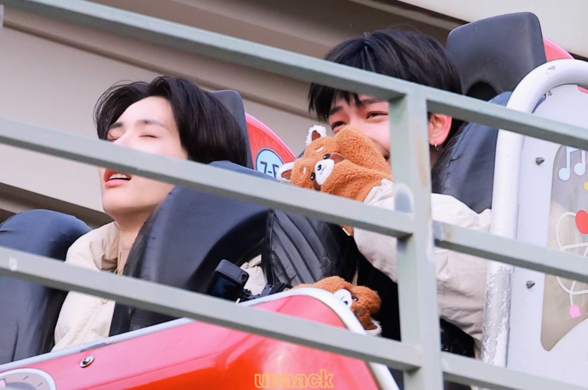 탯준형♡명복주 놀이공원데이트또안감?