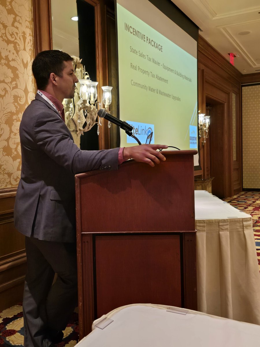 DATA MATTERS

Our Joe Gaines, Manager of Data &amp; Analytics spoke today at the SiteLink Forum in Cheyenne, Wyoming, about how data informed our client’s decision as to where to locate expanded manufacturing operations. Having good quality data helps reduce the risk of a decision.