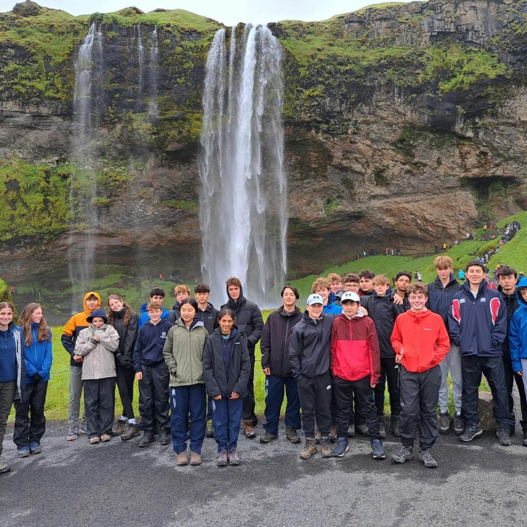 DTWEGeography's tweet photo. Add these activities to your next Iceland itinerary👇

When we say Iceland's landscape is one of the most varied in the world, we mean it! From lava fields to towering waterfalls.

📷Thank you @Geo_Sevenoaks for sharing these pictures from your recent #geography trip! https://t.co/TpMAKqHXAM