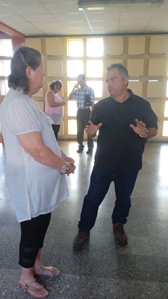DamarisGallard9's tweet photo. Desarrolla #PinardelRío taller provincial de Ciencias Sociales, una mirada al desarrollo local. Exponen productores sus experiencias innovadoras en el #ManejoSostenibledeTierra en función del beneficio de las comunidades. #PinarXNuevasVictorias @EdMartDiaz https://t.co/3WGUzRLmUw