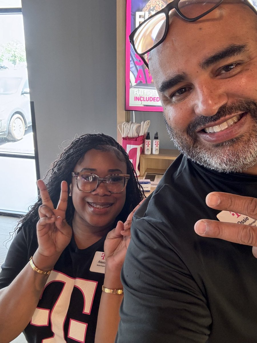 osvaldo rodriguez tweet media