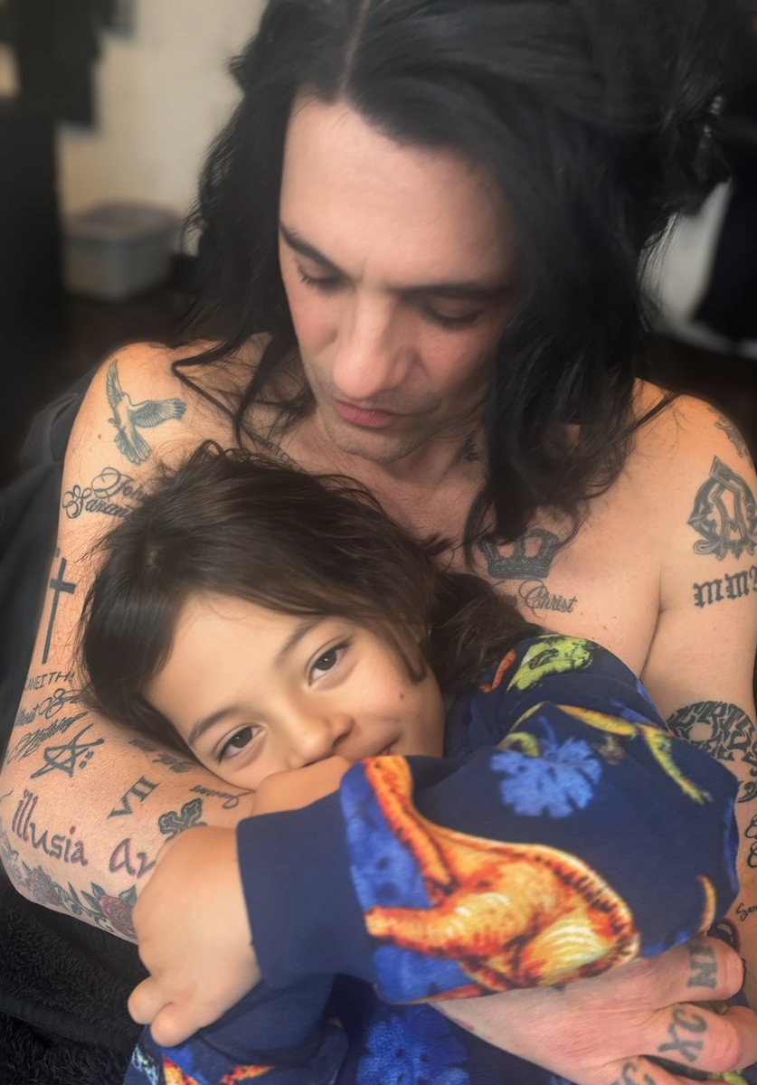 Criss Angel tweet media