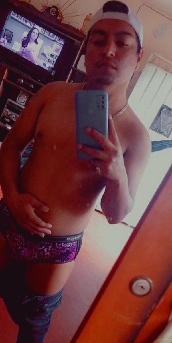 Exhibete (Clean Version) tweet media