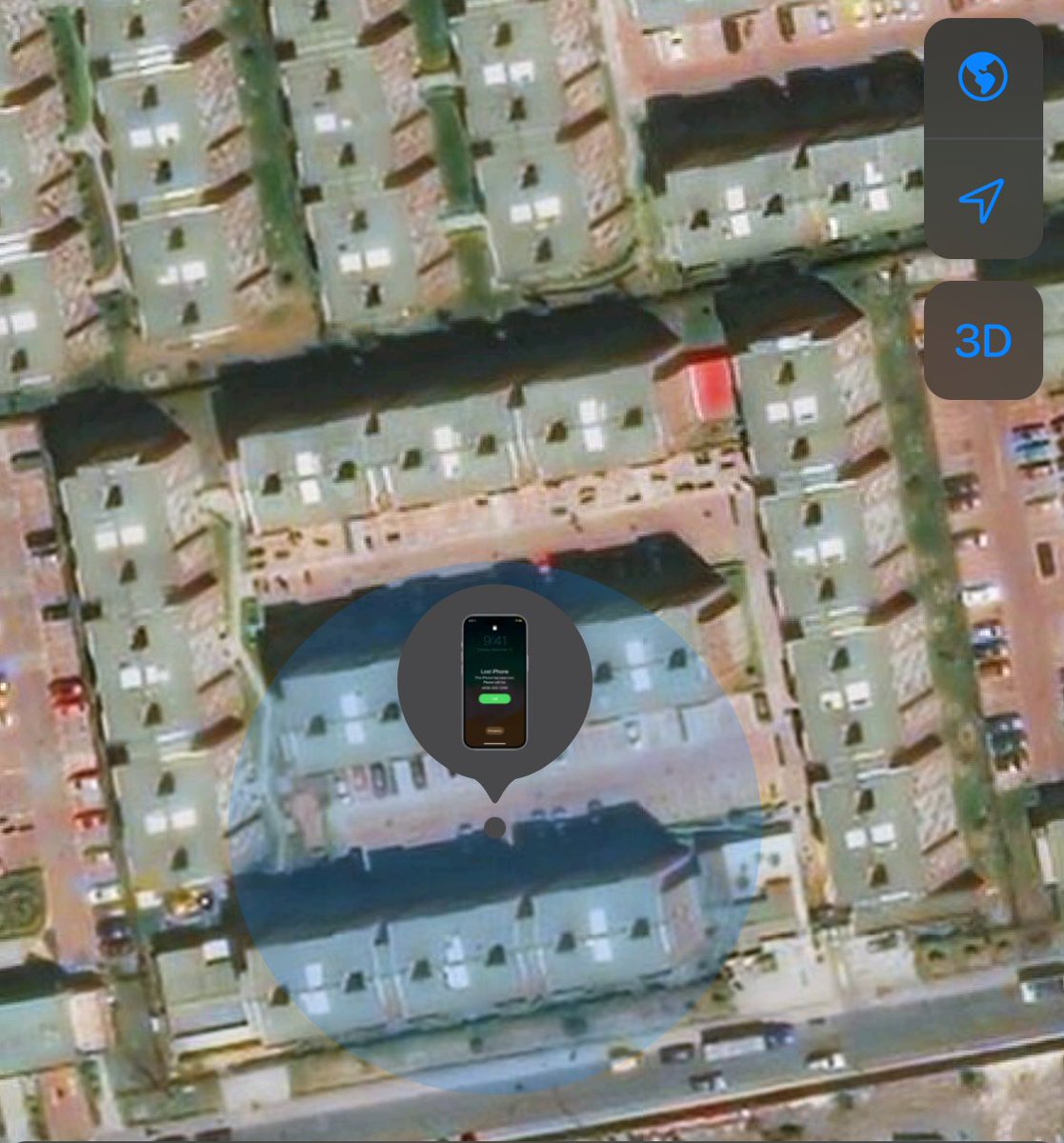 curiokataus's tweet photo. En mayo un amigo de lo ajeno en moto robó este iPhone, antes aparecía en Suba y hace unos días apareció en la app nuevamente con ubicación en Soacha 🙂 @PoliciaColombia #Bogotá https://t.co/67HpO8e8JT