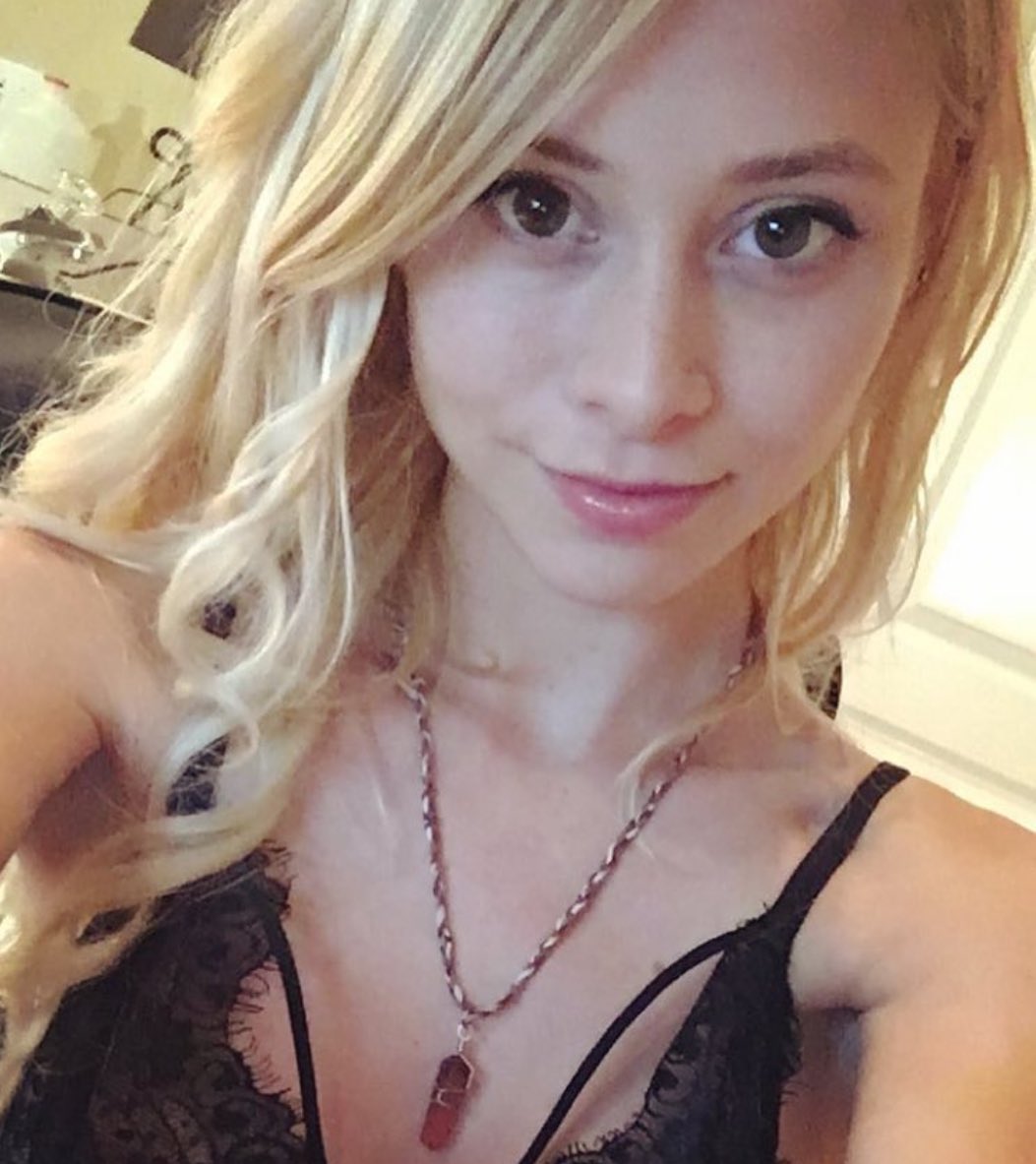 Maddie πΊ (@maddsprings) on Twitter photo Hey fellow crypto people, I would like to remind you that Iβm a real girl (not a fed). 
Please believe me and letβs be friends. Hey fellow crypto people, I would like to remind you that Iβm a real girl (not a fed). 
Please believe me and letβs be friends.