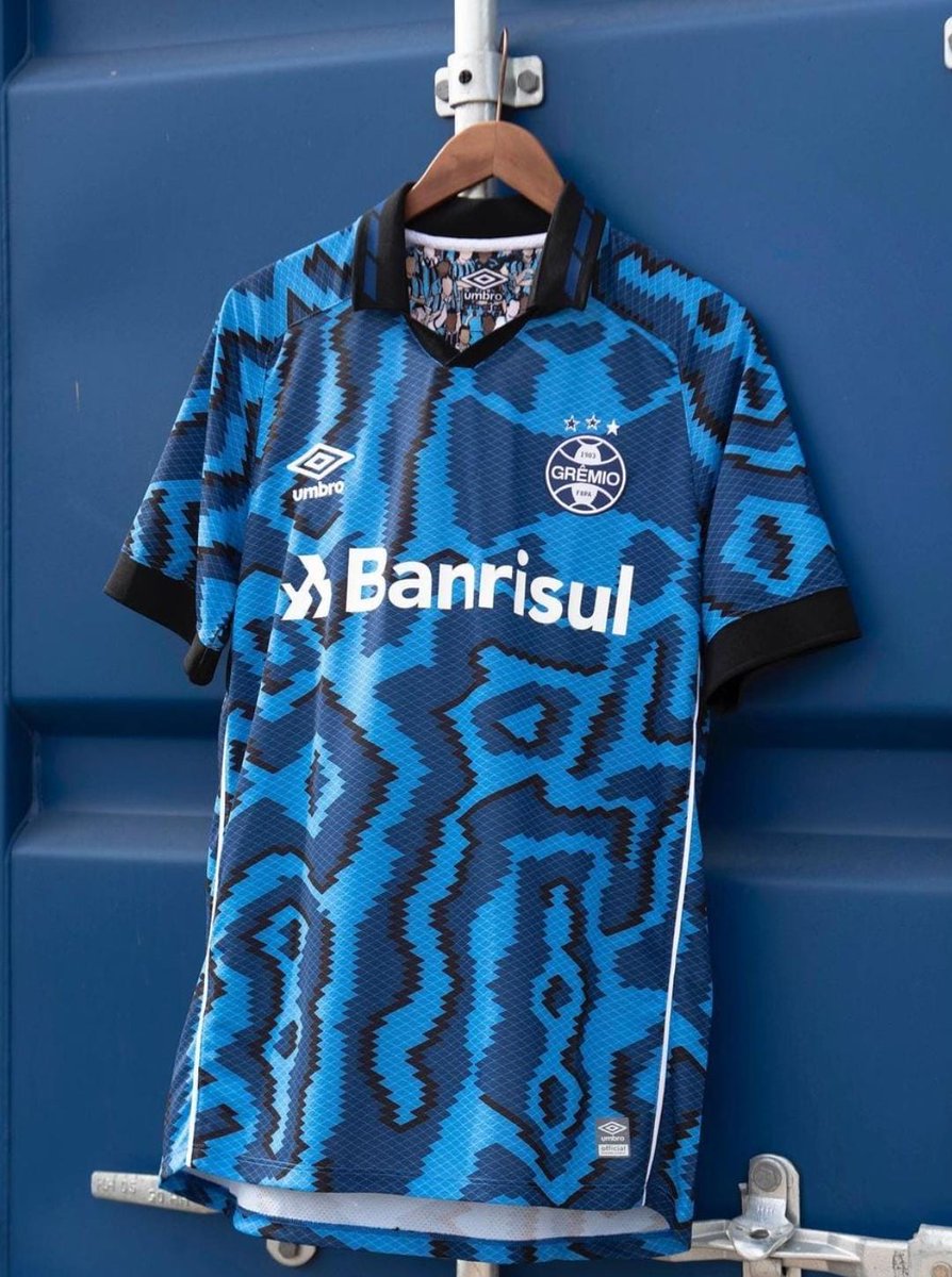 timedeofertas_'s tweet photo. O Super Grêmio tá de mais 🗣️

Camisa Umbro Grêmio III 2021 Nº10

 De R$ 289,90 | Por R$ 79,92 🔥
🔖Utilize o Cupom: 20EMMODA

Link: https://t.co/Jx6bJPnBu9

Oferta na Loja Oficial do Mercado Livre https://t.co/0FwDlIuP5o