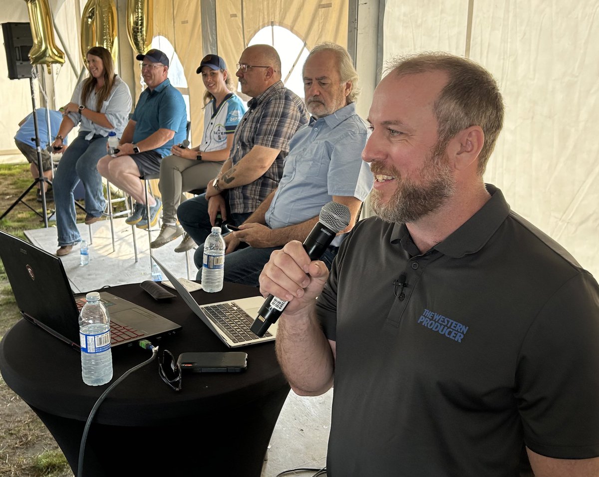 Ed White tweet media