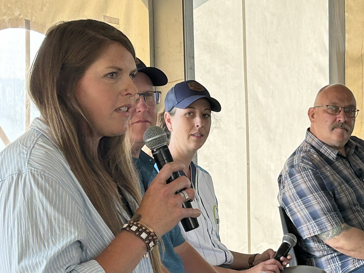 Ed White tweet media