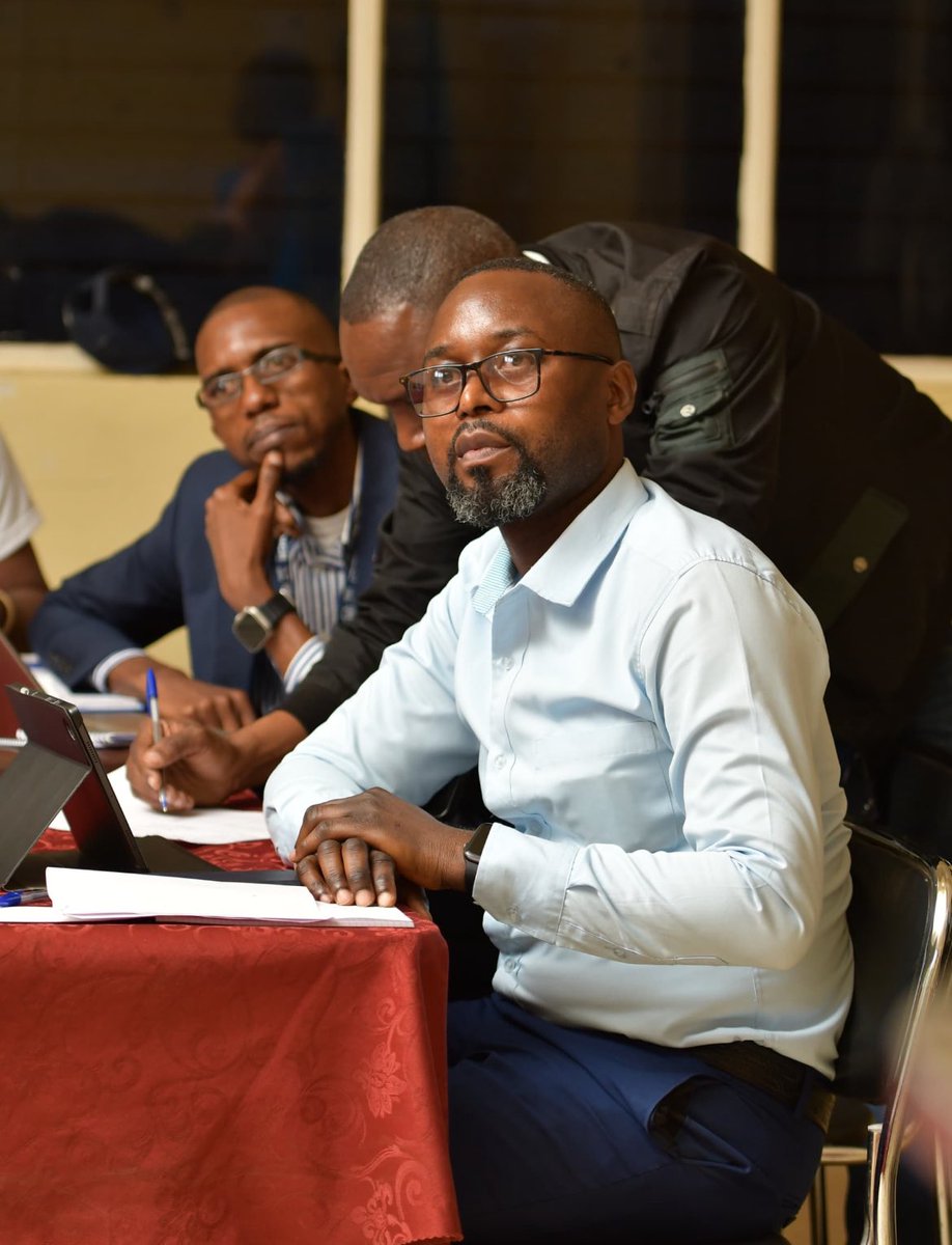 MonniCathie's tweet photo. 📍Lubumbashi🇨🇩,
Mardi 16 juillet, la Sous-delegation du HCR de Kalemie résolument tournée vers une inclusion financière des réfugiés a organisé une Table ronde des Parties Prenantes de l'écosystème entrepreunarial et économique pour des mécanismes de financements et de crédits. https://t.co/aE4OgtLd5U