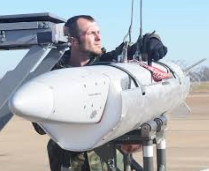 Air Force Test Center (@aftestcenter) on Twitter photo 🚨 On July 17, 2001, our SAR team recovered an F-16 and aircrew after a 13-day search. 
Fifty-eight members received Air Force Commendation Medals for their dedication. 
Full story: bit.ly/3Lruk3F
🛫 #SAR #NeverForget #unitedstatesairforce #airforcetestcenter 🚨 On July 17, 2001, our SAR team recovered an F-16 and aircrew after a 13-day search. 
Fifty-eight members received Air Force Commendation Medals for their dedication. 
Full story: bit.ly/3Lruk3F
🛫 #SAR #NeverForget #unitedstatesairforce #airforcetestcenter