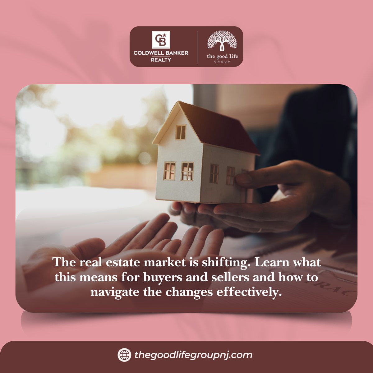 SaraDobes's tweet photo. The real estate market is shifting, and staying informed is crucial! 🏡📉 
Understanding these changes can help you make the best decisions, whether you're buying or selling a home. Here’s what you need to know to navigate this evolving landscape effectively.

For Buyers:
Be P... https://t.co/bMvVgGbjwP