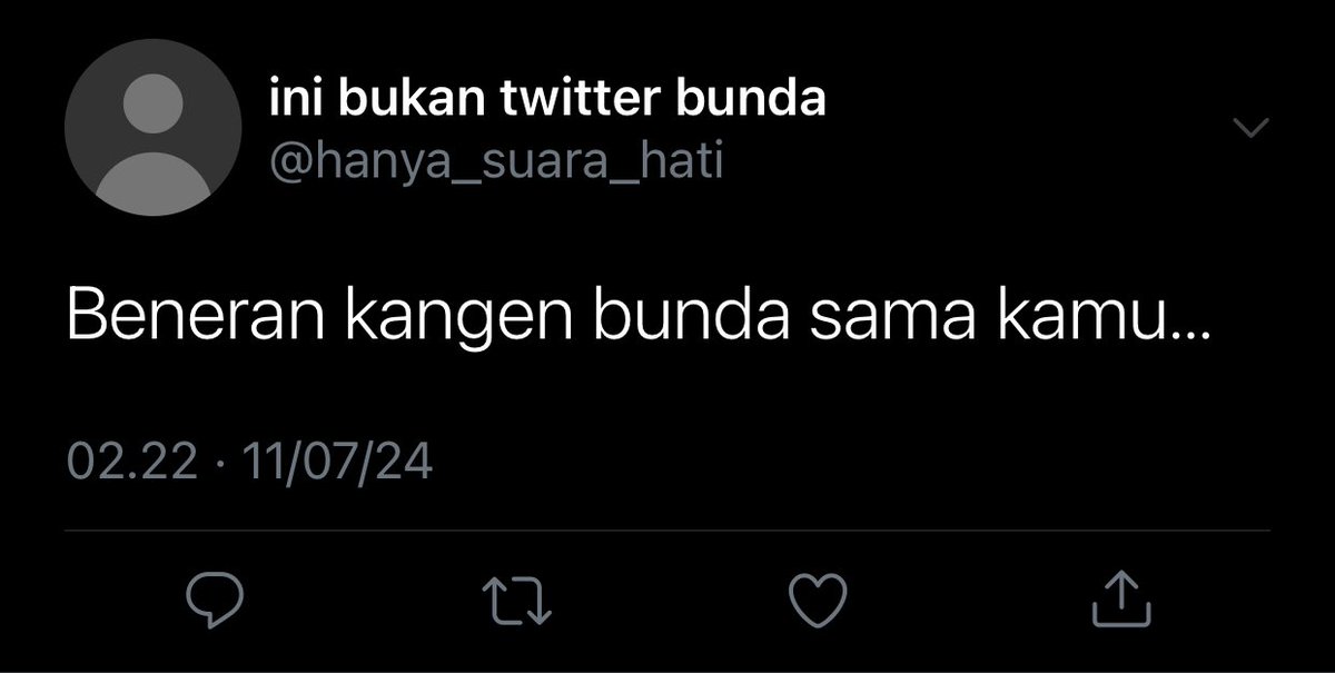 'J' tweet media
