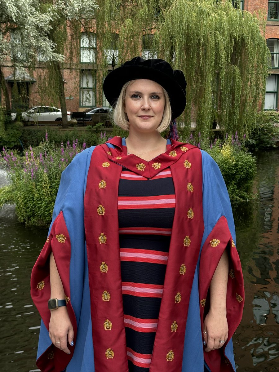 Sara Wright 💙 tweet media