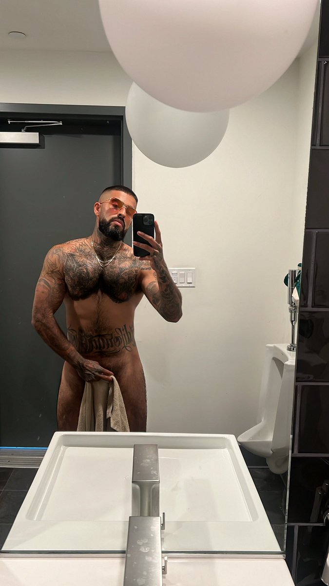 Happy Hump day 🐪 onlyfans.com/diablojohn