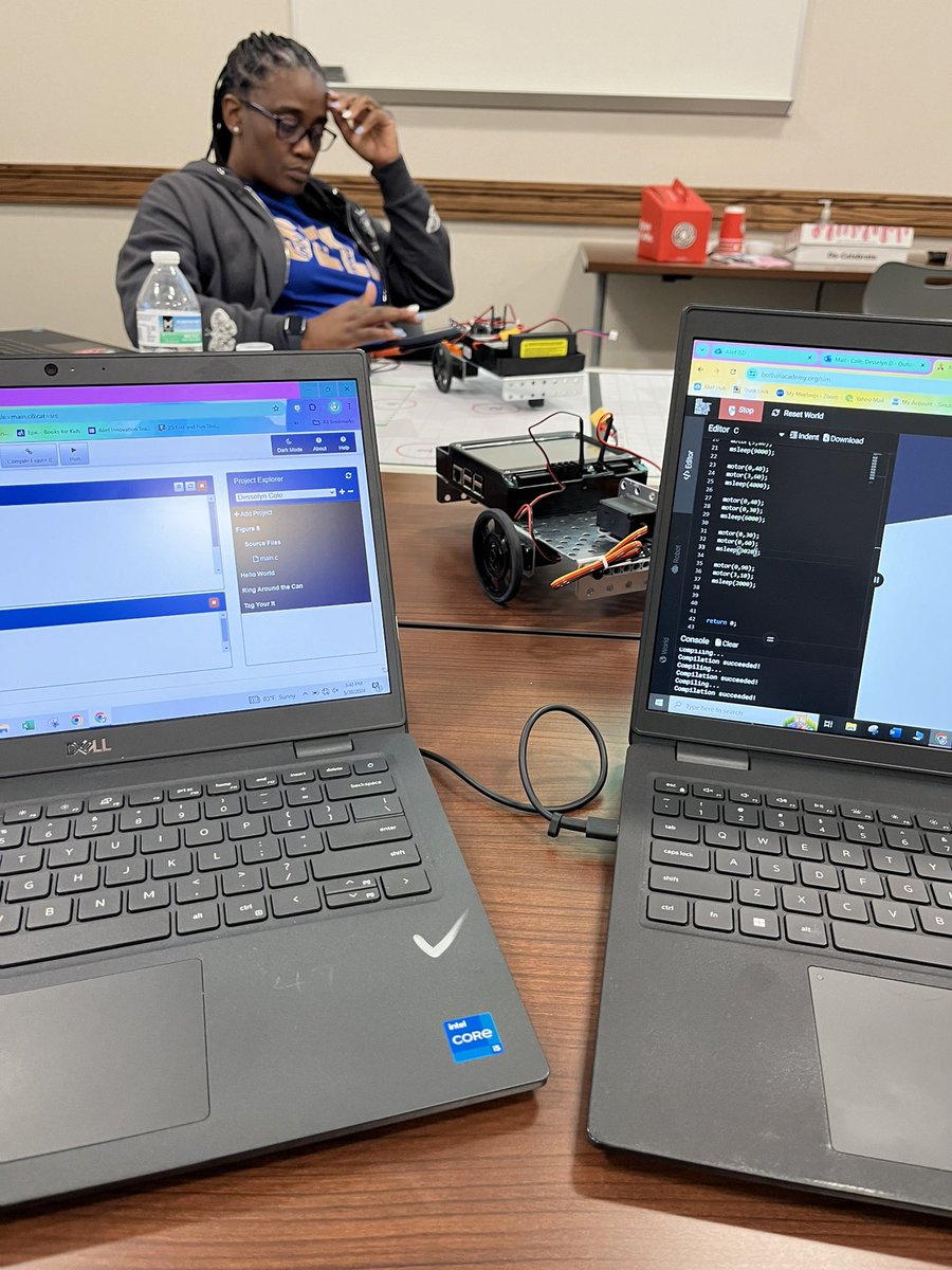 KIPR training! Going deeper into coding for our students! <a href="/AliefInnovation/">Alief Innovation Team</a> <a href="/Alexander_AISD/">Alexander Elementary</a>