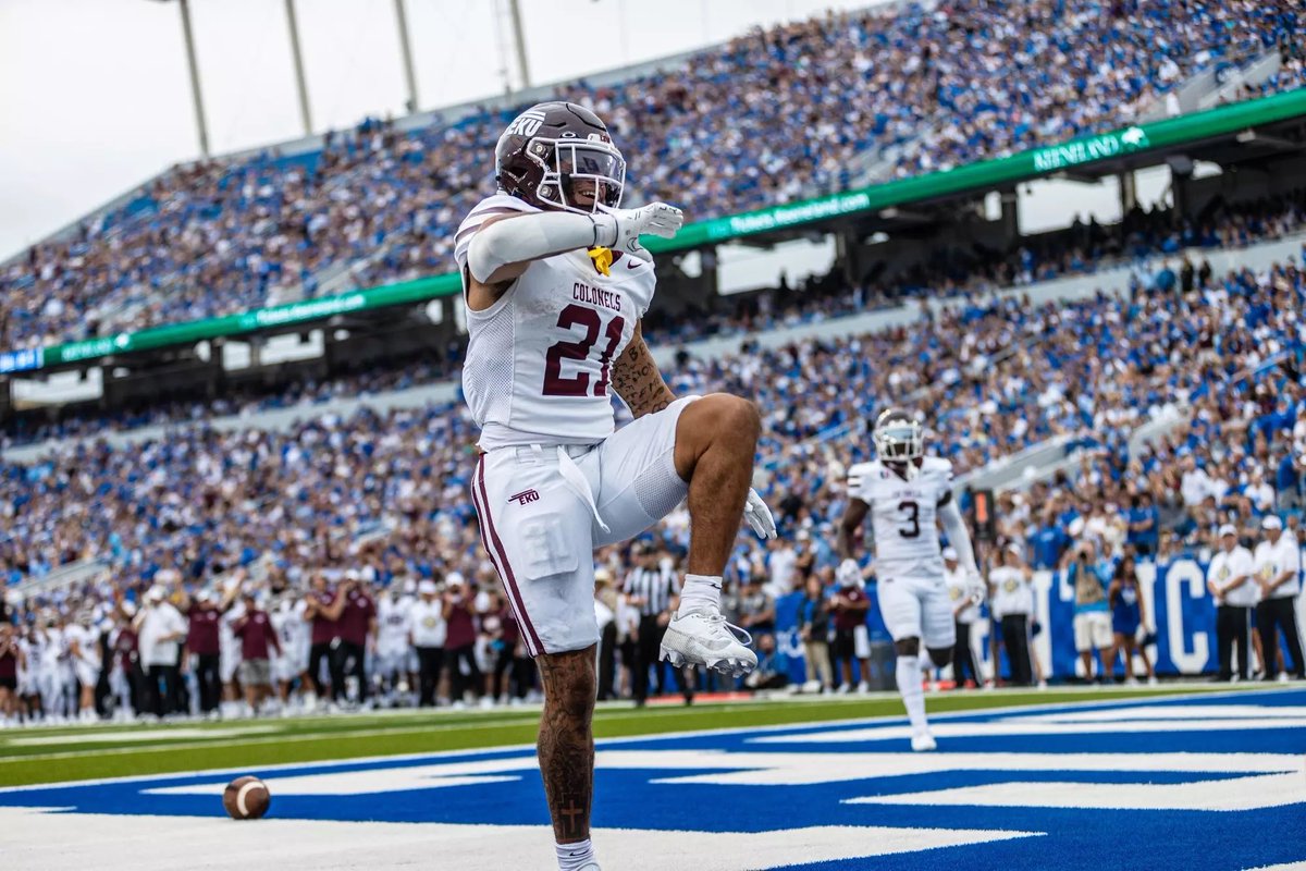 rodarial's tweet photo. Blessed to have received my first Division 1 offer from Eastern Kentucky University!!! #AGTG https://t.co/cRjGaLJaZQ