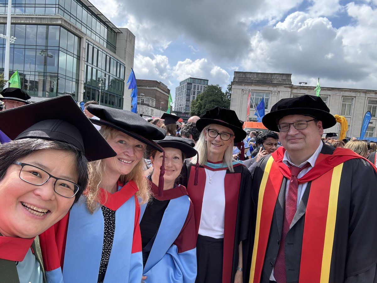 Ying Cheong tweet media