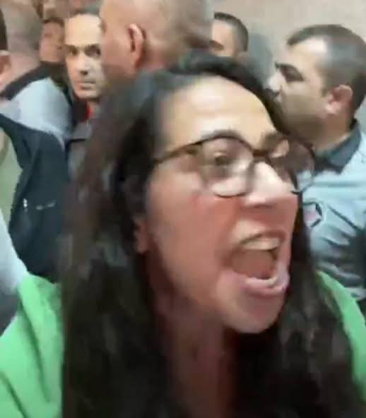 Sera Kadıgil TOPLATILSIN !