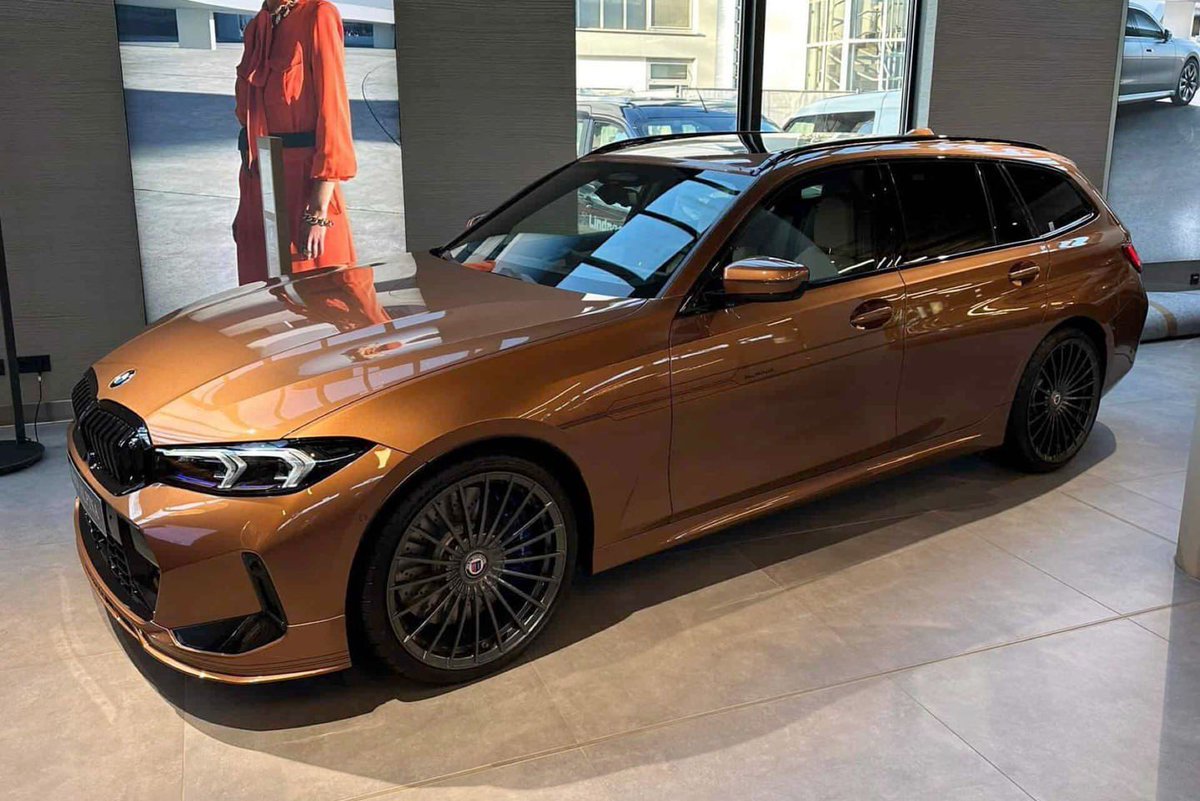 TailoredDriver's tweet photo. BMW Individual Liquid Copper P8T on an Alpina B3 Touring G21.⁠
⁠
#tailoreddriver #alpina #bmwindividual #bmwliquidcopper #liquidcopper #alpinab3 https://t.co/yZiO6rWpF4