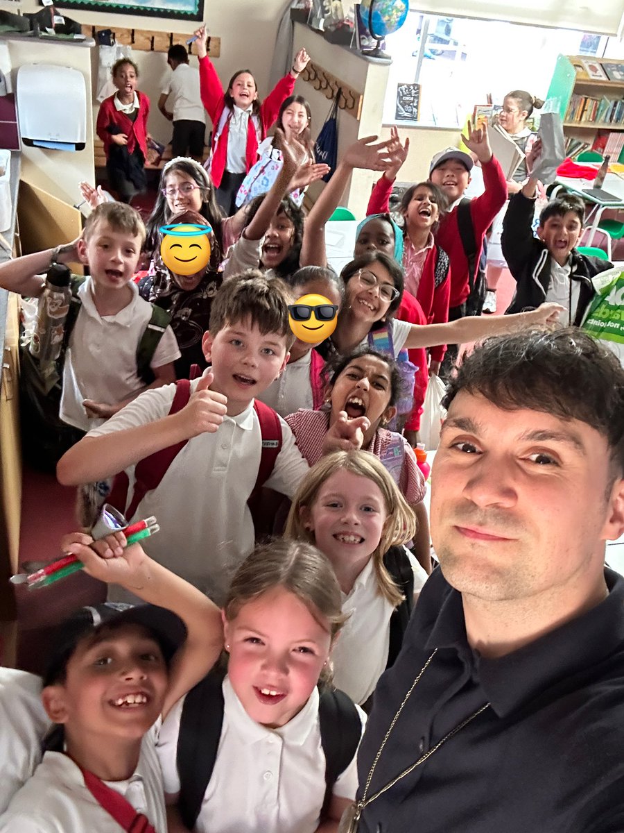I can’t believe the year is over already! Had an amazing year with this wonderful bunch. I know they’ll do amazing in year 4. Have a brilliant  summer everyone.