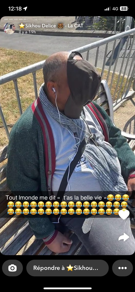 philoutube tweet media