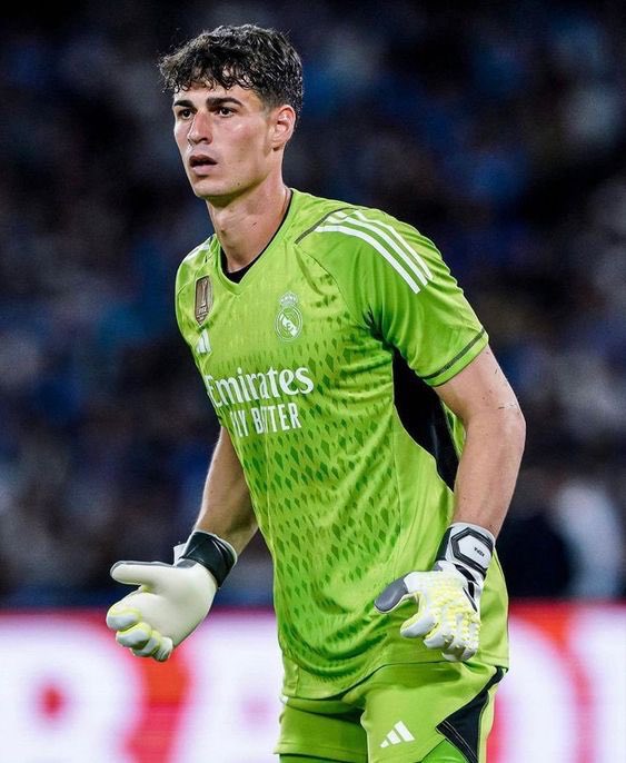 🚨🚨🚨🚨 عاجل - الماركا:

انشيلوتي يريد استمرار كيبا اذا رحل لـونين