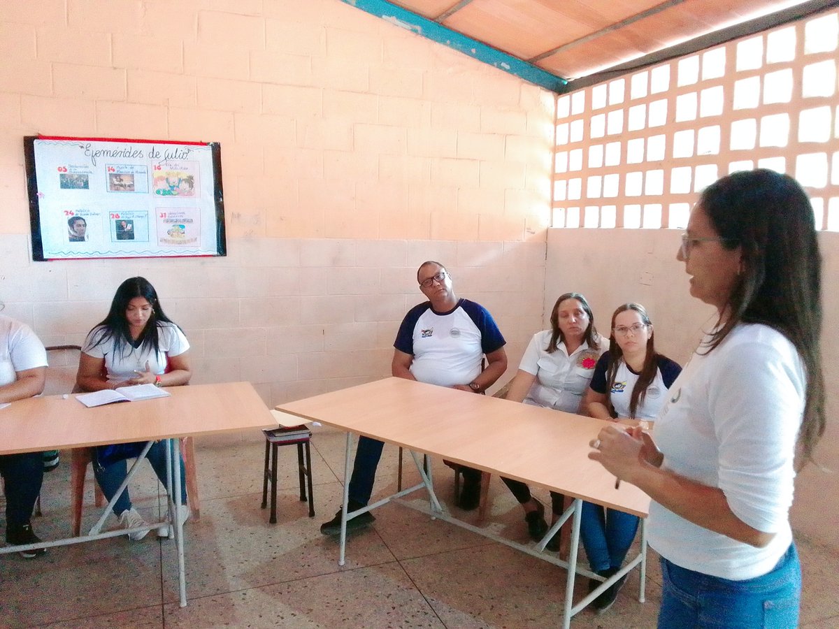 Gestion Comunicacional CDCE Bolivar tweet media