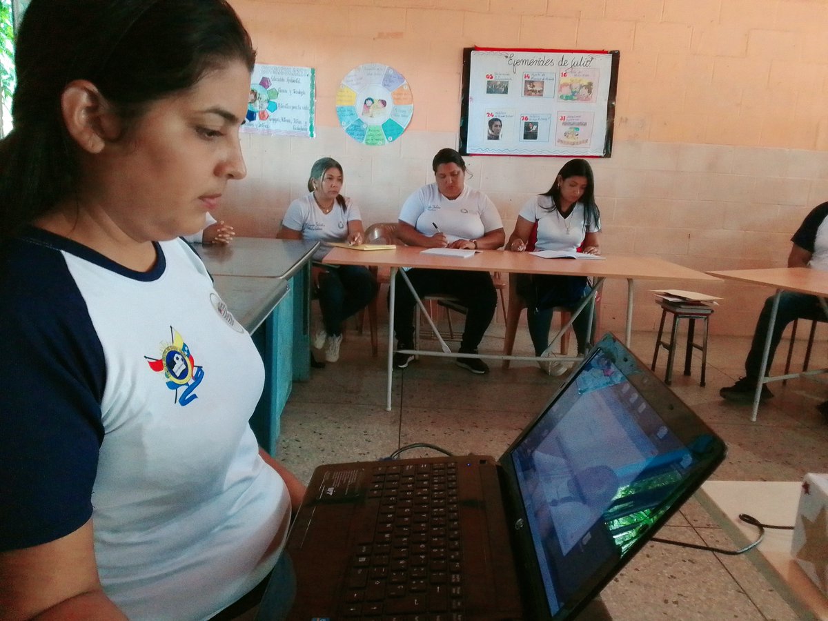 Gestion Comunicacional CDCE Bolivar tweet media