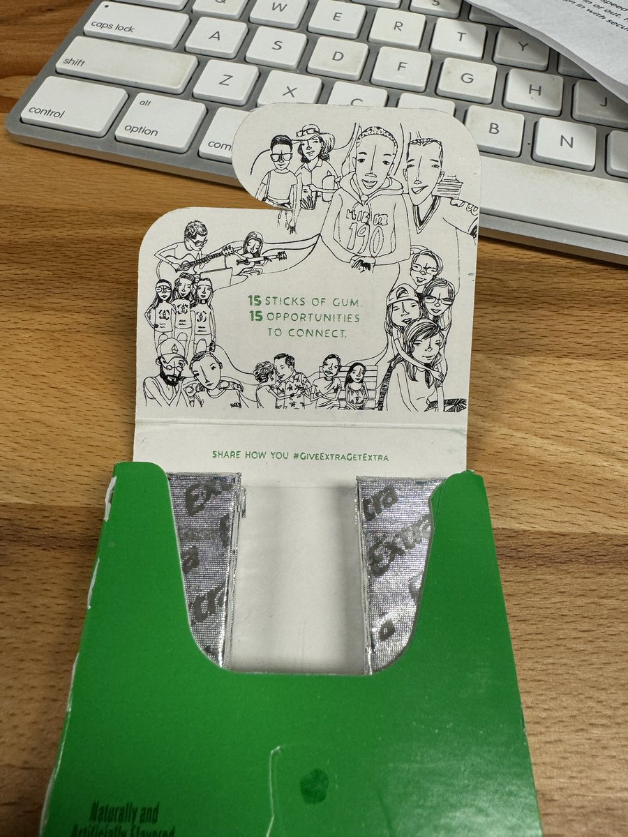 KyleM0876's tweet photo. This gum package is fucking stupid why would I give away all 15 pieces #ExtraCheesePlease https://t.co/jXCJ3u2QV8