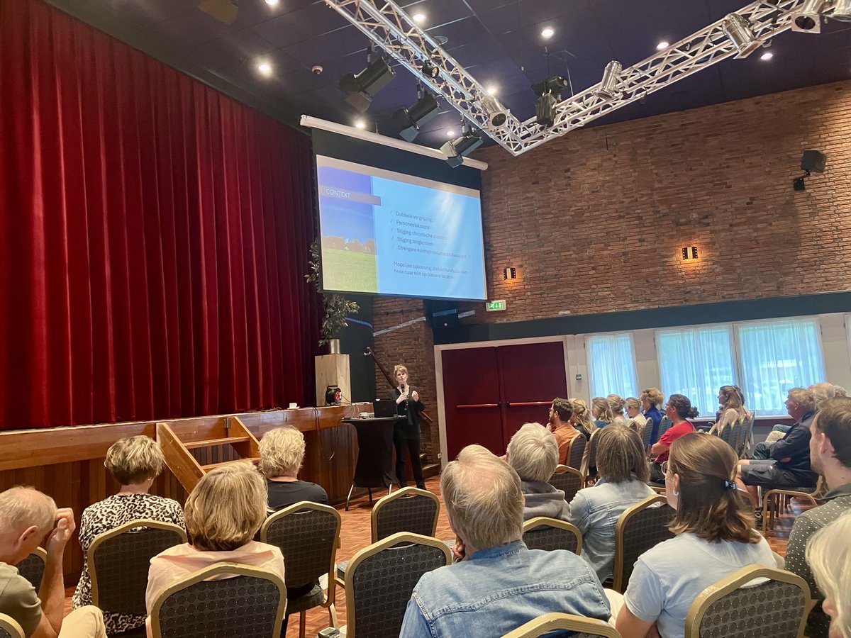 Wat vinden inwoners van Sudwest-Fryslan zelf van de plannen voor de ziekenhuisfusie? In Koudum is vanavond de eerste van 3 bewonersbijeenkomsten. Ik ben er bij voor ⁦<a href="/lc_nl/">Leeuwarder Courant</a>⁩