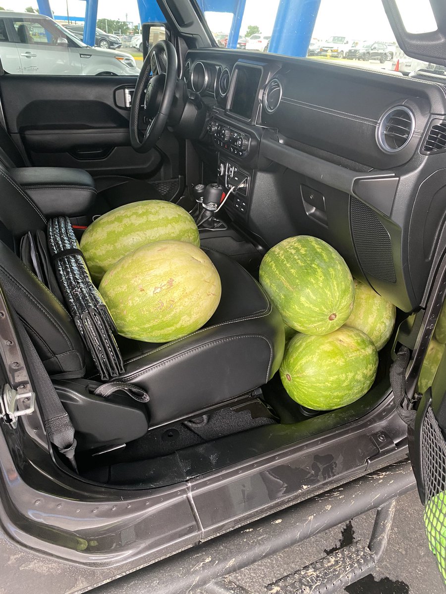 Hey <a href="/RossChastain/">Ross Chastain</a> and <a href="/TracyByrdMusic/">Tracy Byrd Music</a>, how ‘bout ya come to <a href="/PortCity_Racing/">Port City Raceway</a> this weekend and we have a watermelon social which may lead to the watermelon crawl? 🍉🙃