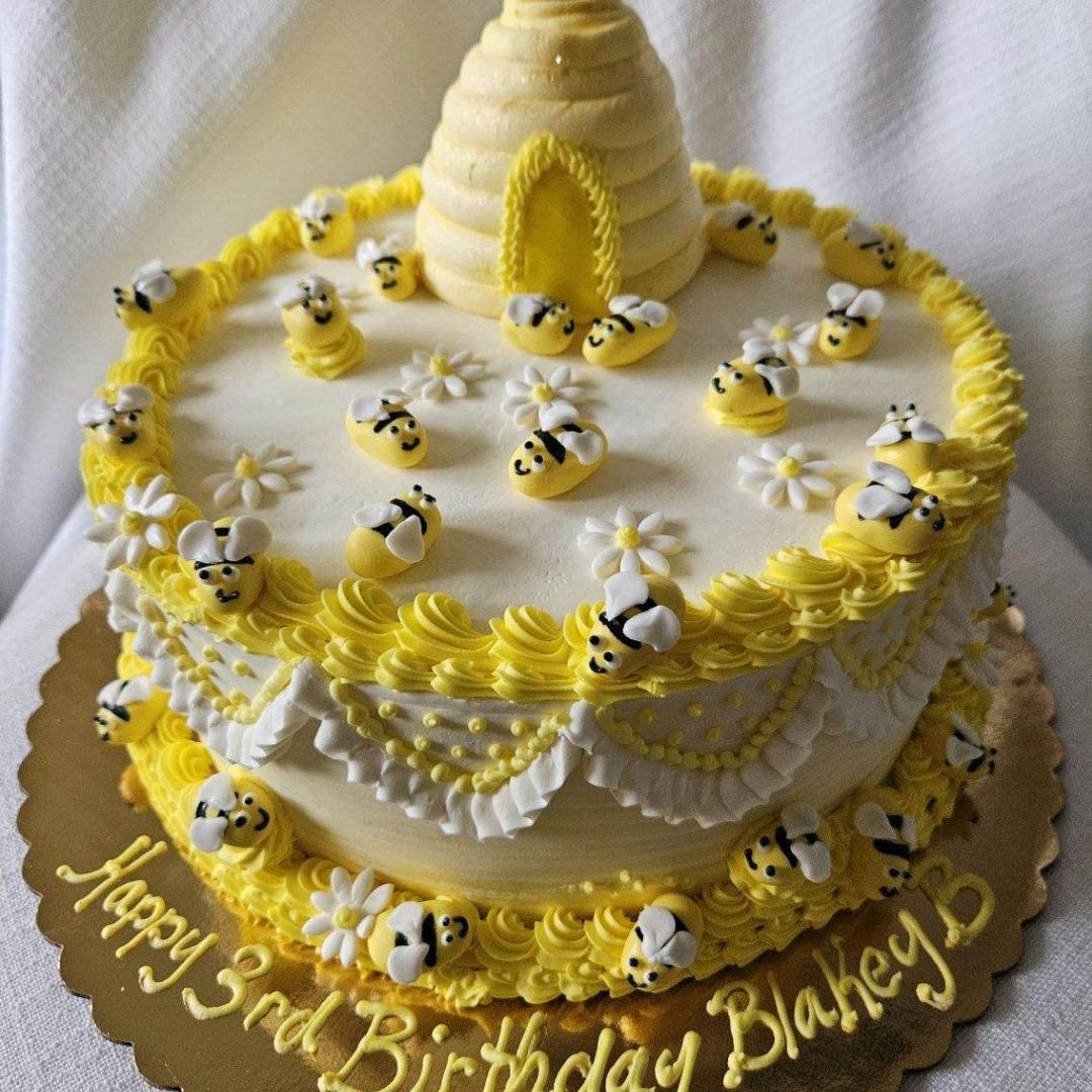 casualgourmet's tweet image. Bzzzzzzzzzzzz
#CasualCakes #CapeCodBaker