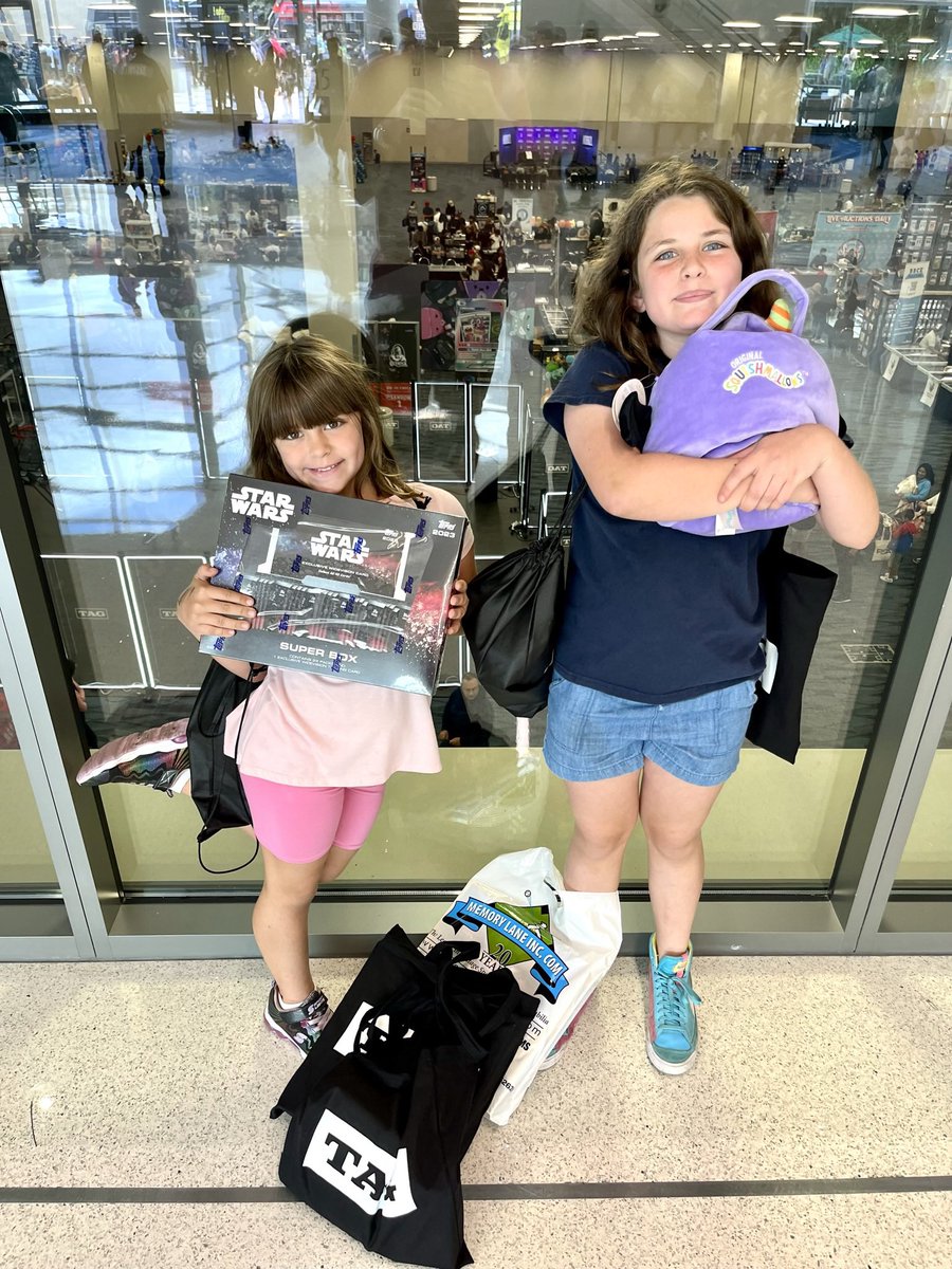 bryan beasley (@bryanbeasley) on Twitter photo Shout out to <a href="/mamabreakscards/">Stephanie, Mama Breaks</a>, My kiddos love her, and I love what a positive force she is in “The Hobby”. Check her out on <a href="/SCN_Pod/">Sports Cards Nonsense</a> pod: podcasts.apple.com/us/podcast/spo… Shout out to <a href="/mamabreakscards/">Stephanie, Mama Breaks</a>, My kiddos love her, and I love what a positive force she is in “The Hobby”. Check her out on <a href="/SCN_Pod/">Sports Cards Nonsense</a> pod: podcasts.apple.com/us/podcast/spo…
