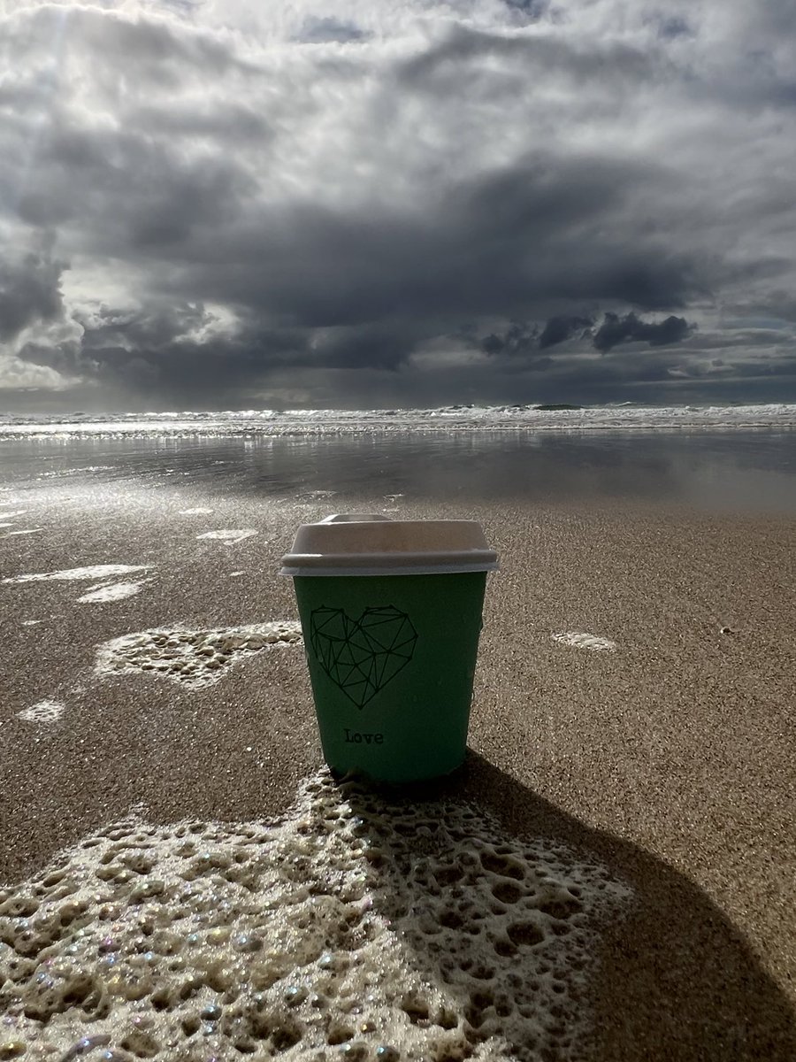 جُرعة جمال ، مُو بس قهوة ☕️🤎.